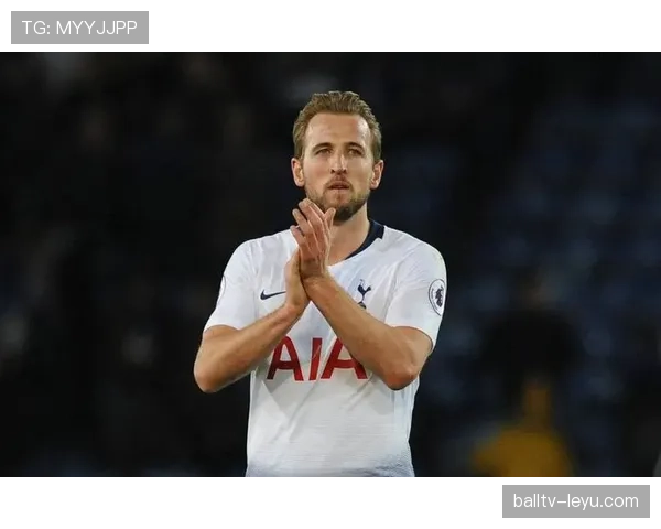 哈里·凯恩正式披上拜仁慕尼黑传奇9号战袍，开启德甲新征程