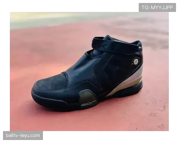 姚明穿的球鞋比我家电器还贵，这生活是手握金卡的人设吧？